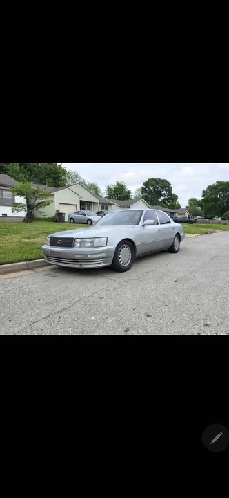 1992 Lexus LS 1st Gen - Image 3 of 9