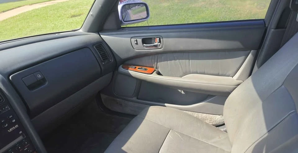 1992 Lexus LS 1st Gen - Image 6 of 9