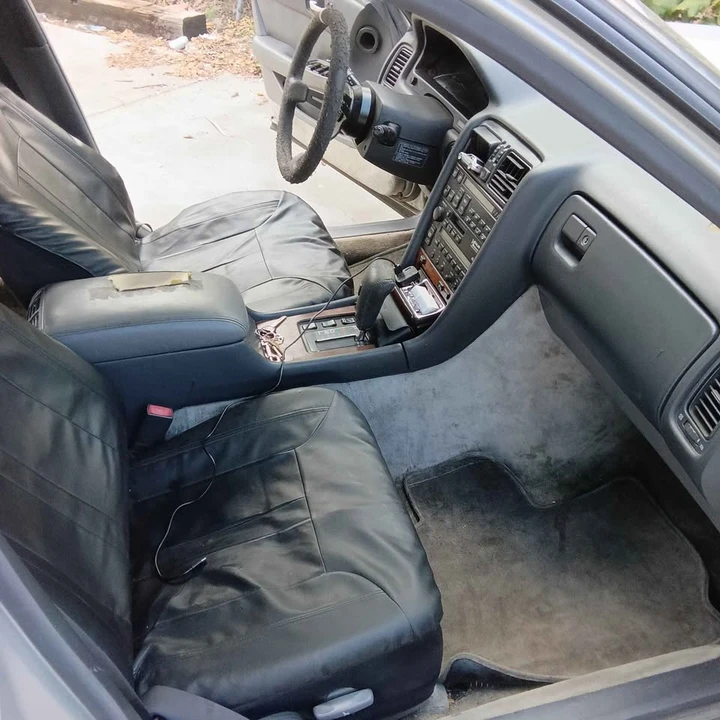 1992 Lexus LS 1st Gen - Image 4 of 10