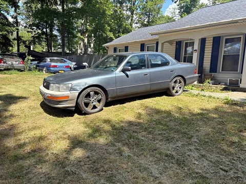 1992 Lexus LS 400 Sedan 4D