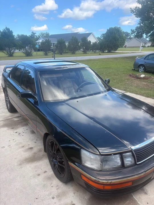 1992 Lexus LS 1st Gen - Image 4 of 8