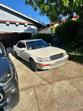 1992 Lexus LS 400 Sedan 4D