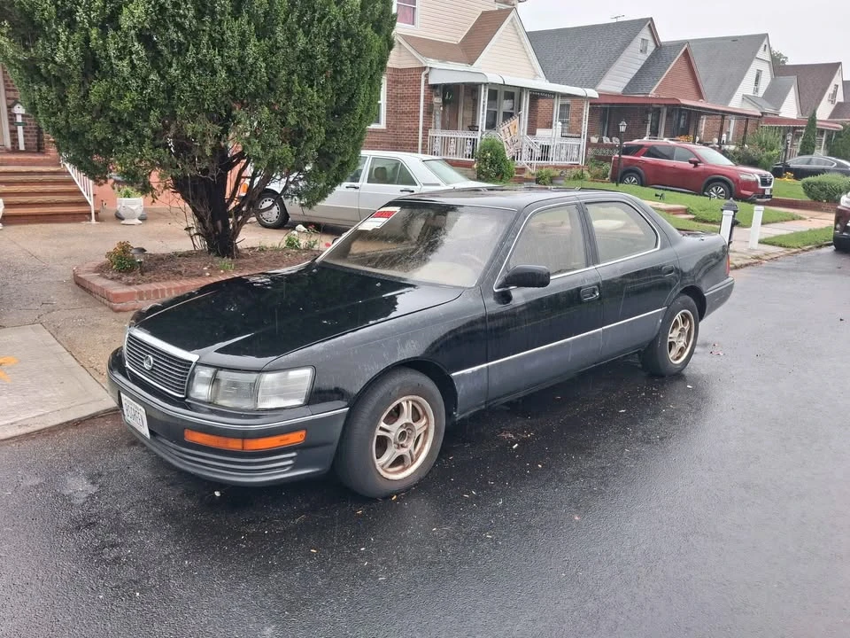 1992 Lexus LS 1st Gen - Image 2 of 5