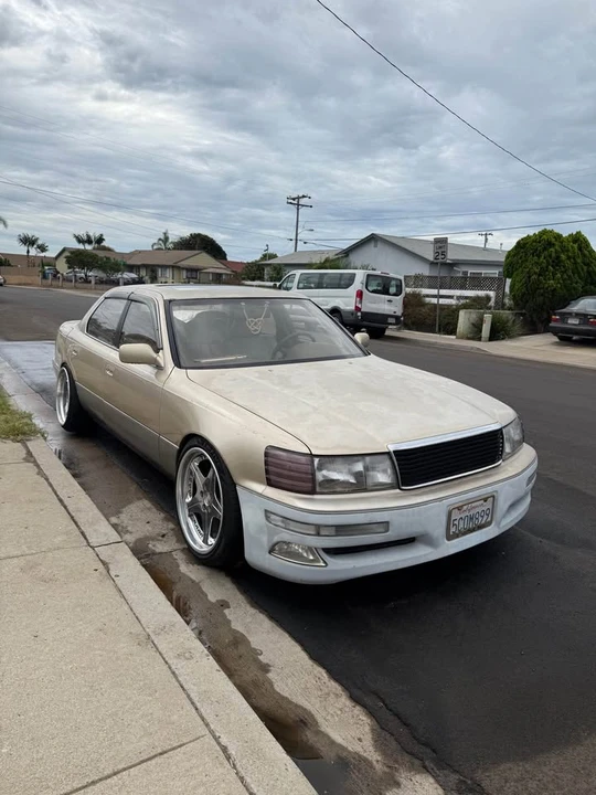 1992 Lexus LS 1st Gen - Image 4 of 10