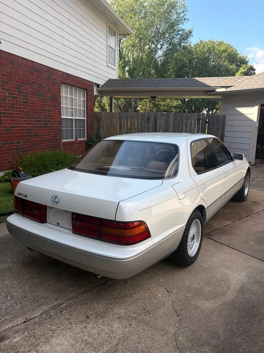 1992 Lexus LS 1st Gen - Image 3 of 20
