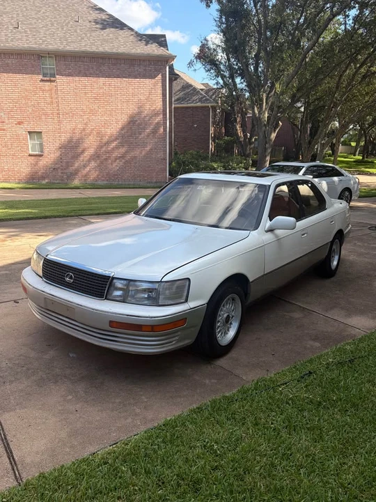 1992 Lexus LS 1st Gen - Image 20 of 20