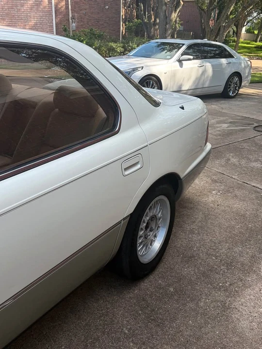 1992 Lexus LS 1st Gen - Image 18 of 20