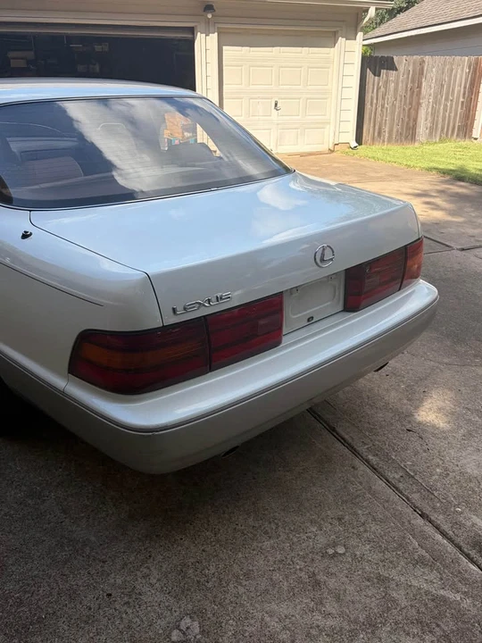 1992 Lexus LS 1st Gen - Image 2 of 20
