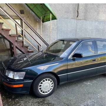 1992 Lexus LS 400