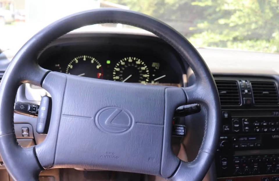 1992 Lexus LS 1st Gen - Image 8 of 14