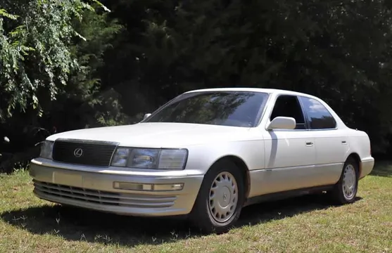 1992 Lexus LS400