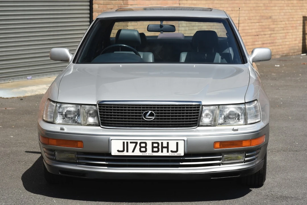 1992 Lexus LS 1st Gen - Image 11 of 30