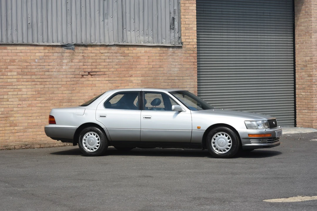 1992 Lexus LS 1st Gen - Image 14 of 30