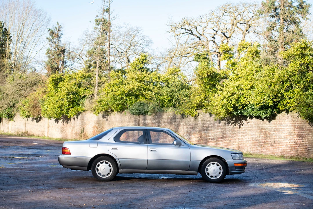 1992 Lexus LS 1st Gen - Image 2 of 14