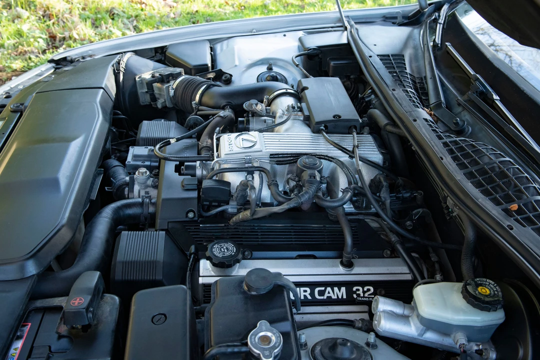 1992 Lexus LS 1st Gen - Image 13 of 14