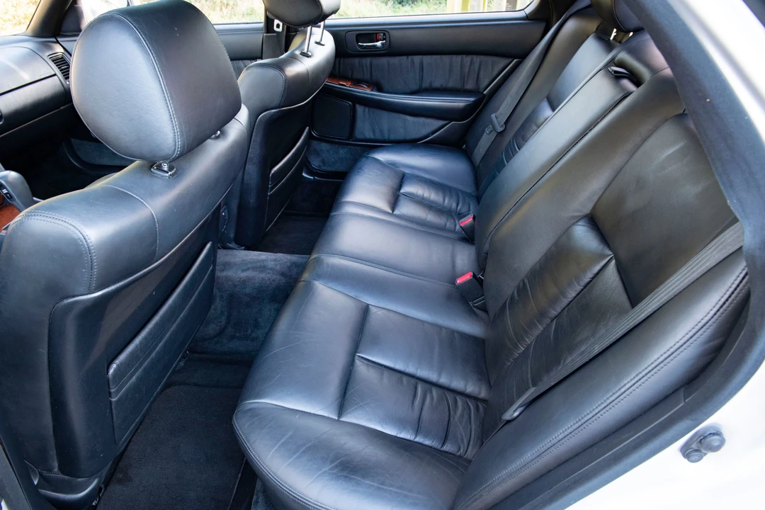 1992 Lexus LS 1st Gen - Image 11 of 14