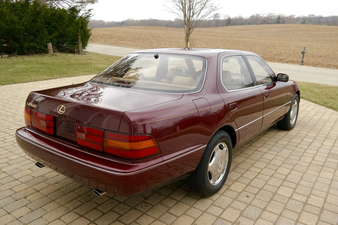 1992 Lexus LS 1st Gen - Image 20 of 31