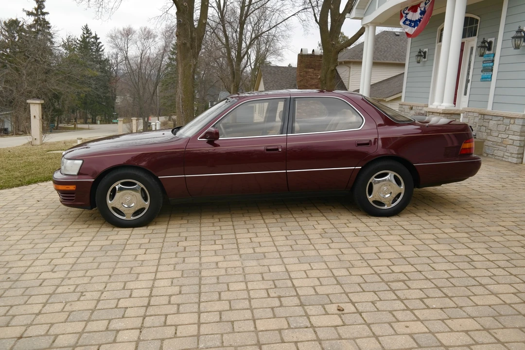 1992 Lexus LS 1st Gen - Image 12 of 31