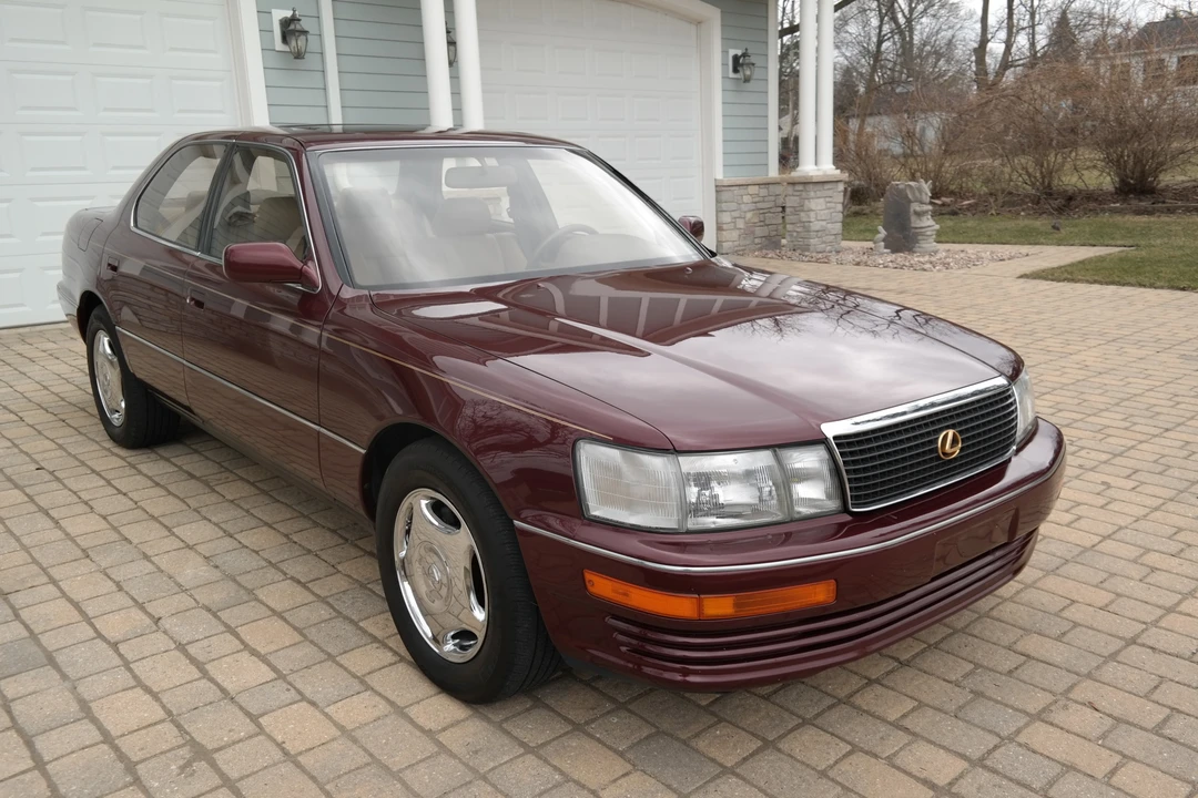 1992 Lexus LS 1st Gen - Image 2 of 31