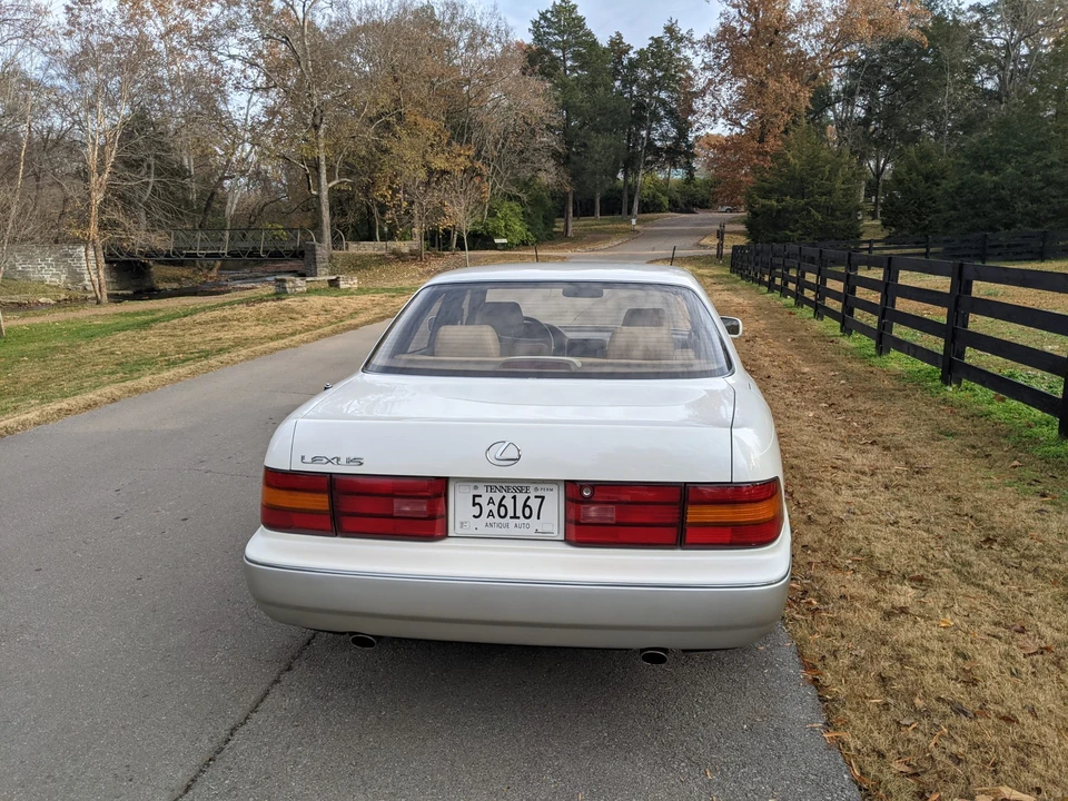 1992 Lexus LS 1st Gen - Image 15 of 31