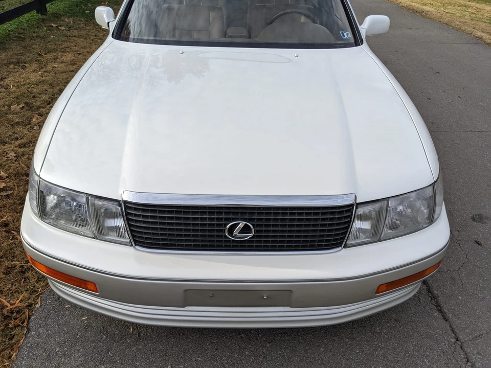 1992 Lexus LS 1st Gen - Image 24 of 31