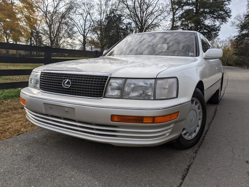 1992 Lexus LS 1st Gen - Image 2 of 31