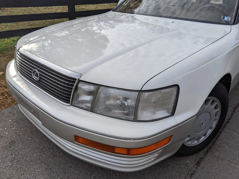 1992 Lexus LS 1st Gen - Image 28 of 31