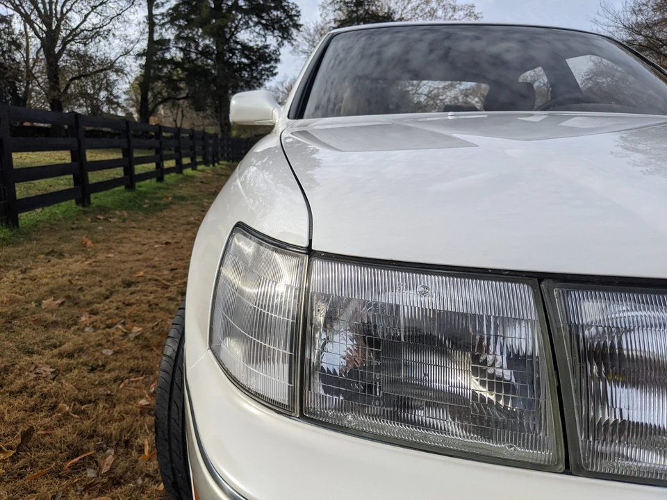 1992 Lexus LS 1st Gen - Image 23 of 31