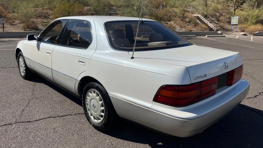 1992 Lexus LS 1st Gen - Image 3 of 14