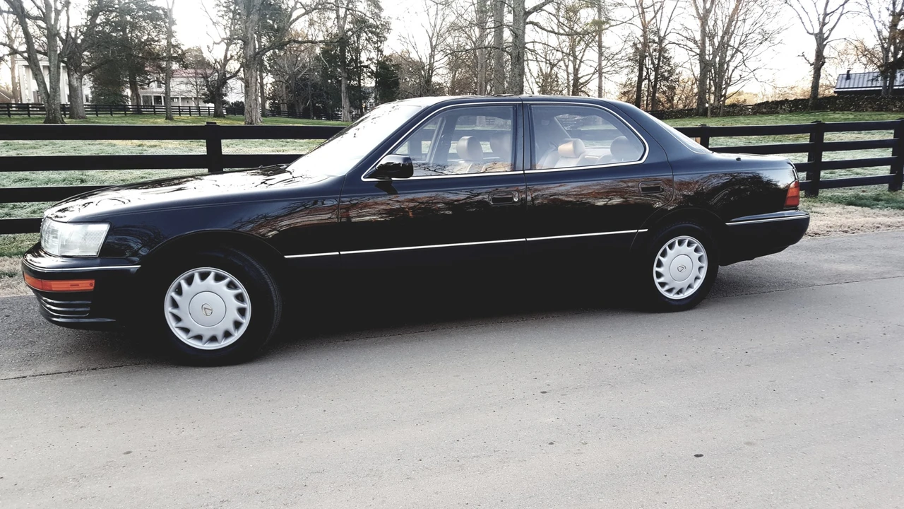 1992 Lexus LS 1st Gen - Image 8 of 31