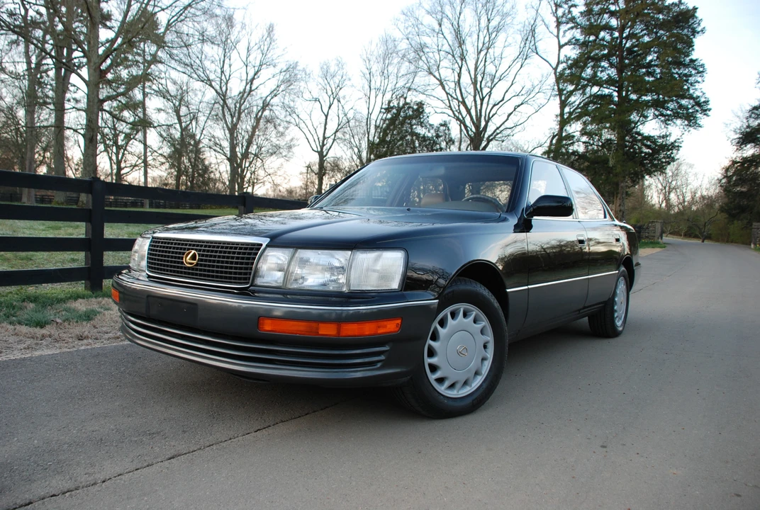 1992 Lexus LS 1st Gen - Image 5 of 31