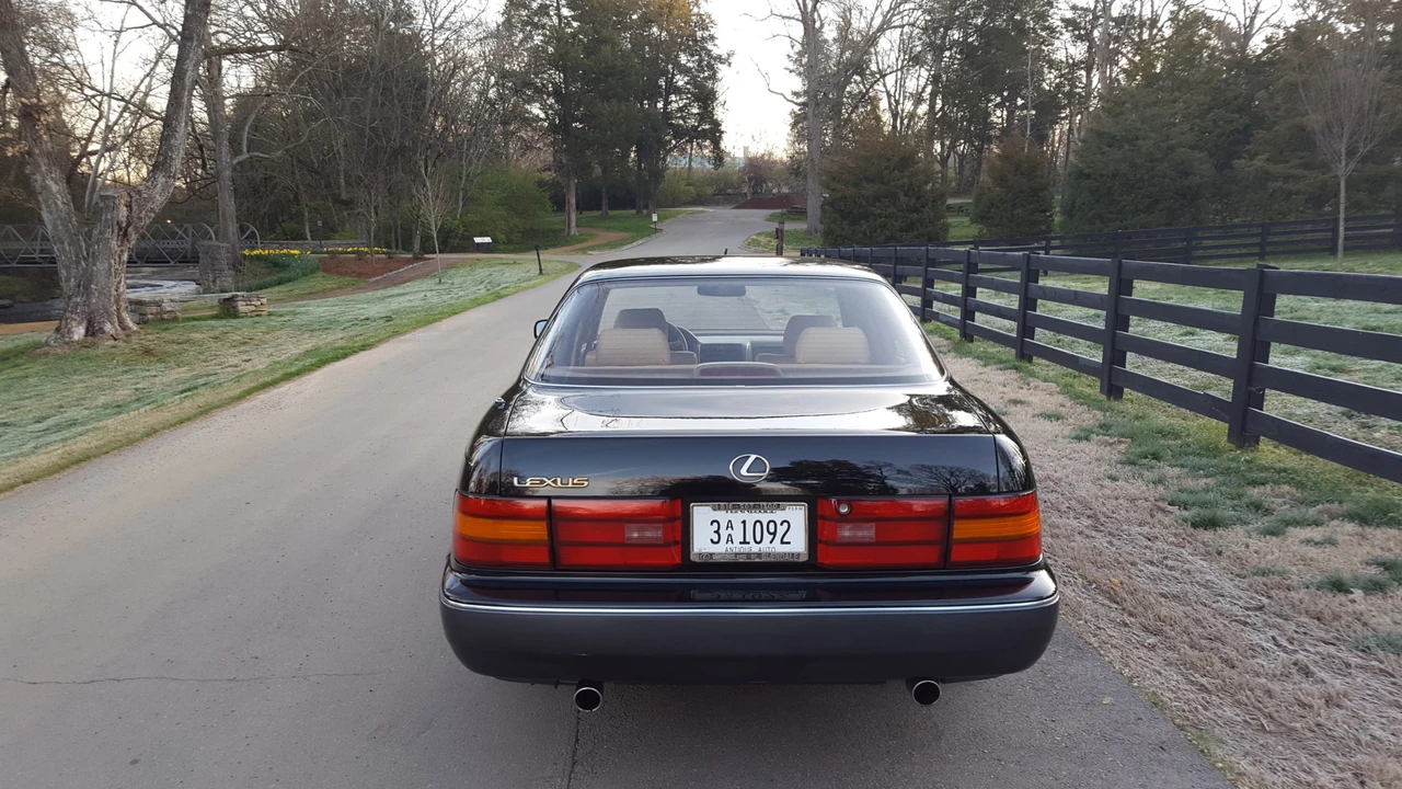 1992 Lexus LS 1st Gen - Image 15 of 31
