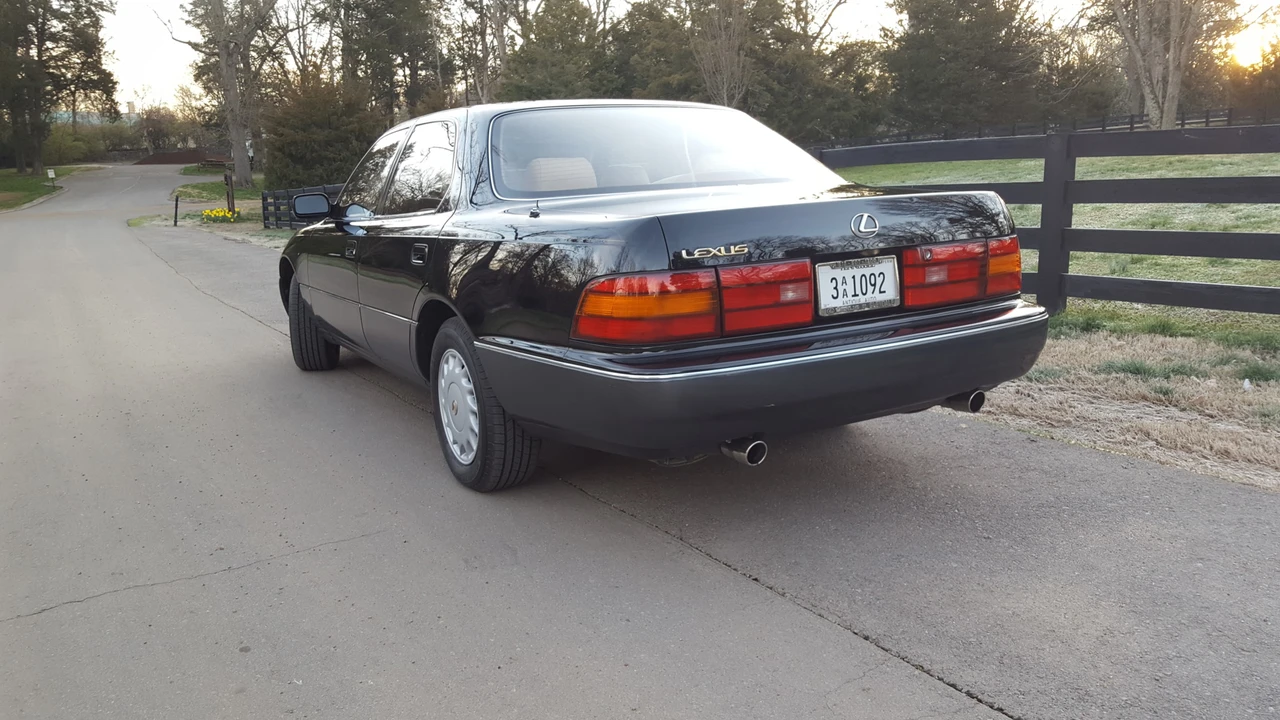 1992 Lexus LS 1st Gen - Image 14 of 31