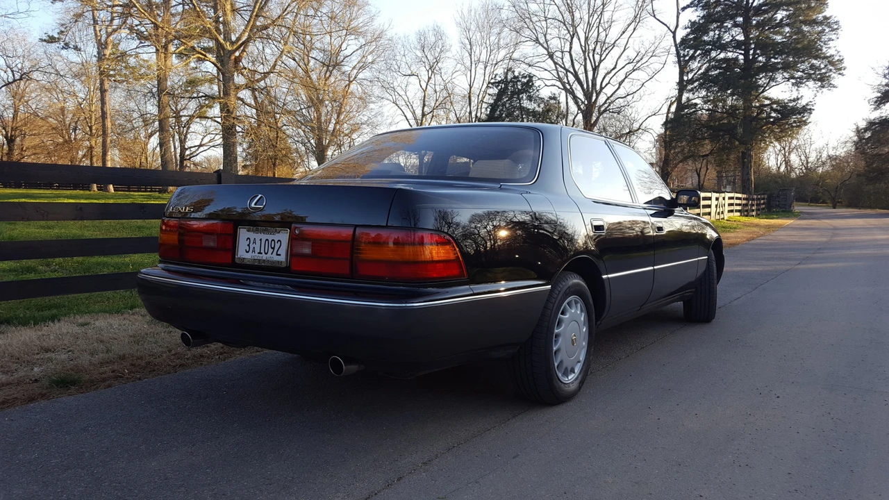 1992 Lexus LS 1st Gen - Image 20 of 31