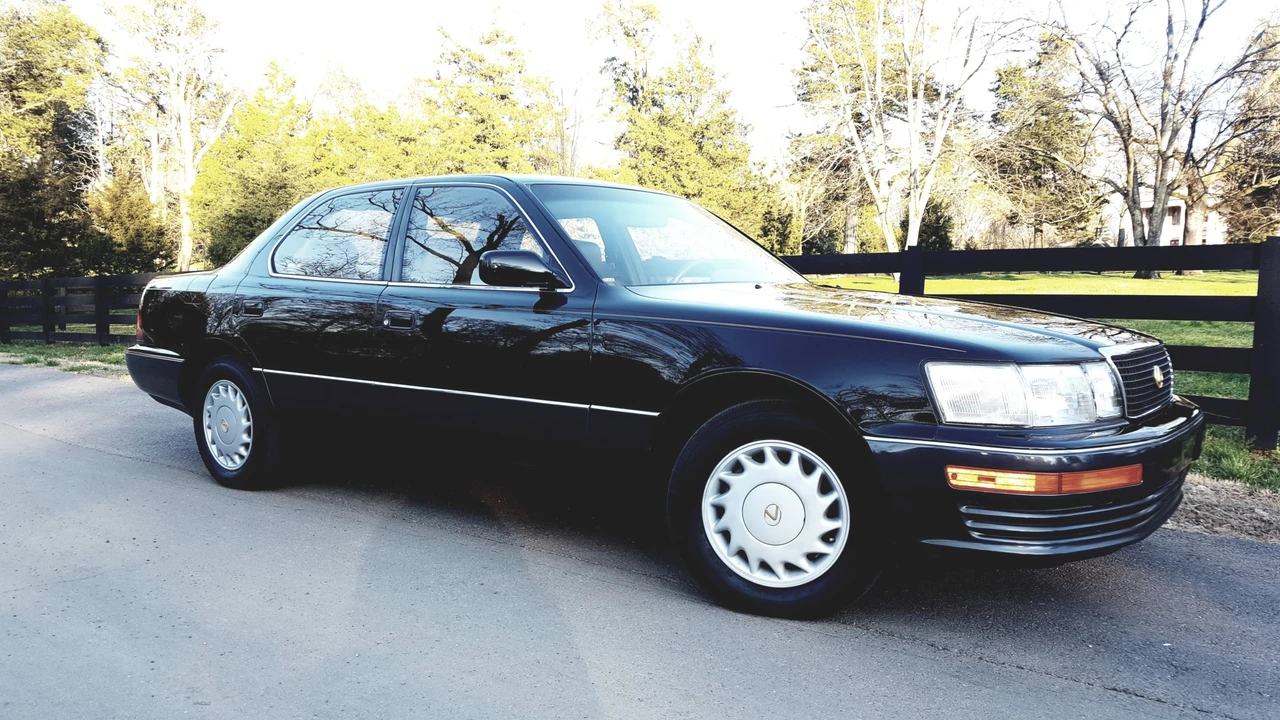 1992 Lexus LS 1st Gen - Image 24 of 31