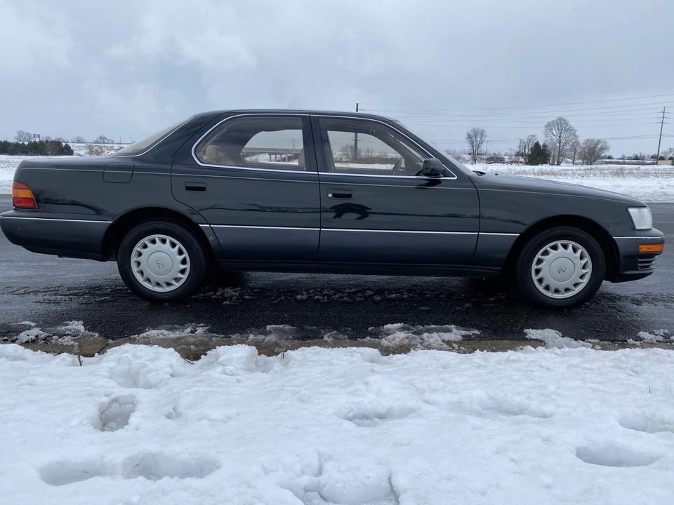 1992 Lexus LS 1st Gen - Image 9 of 31
