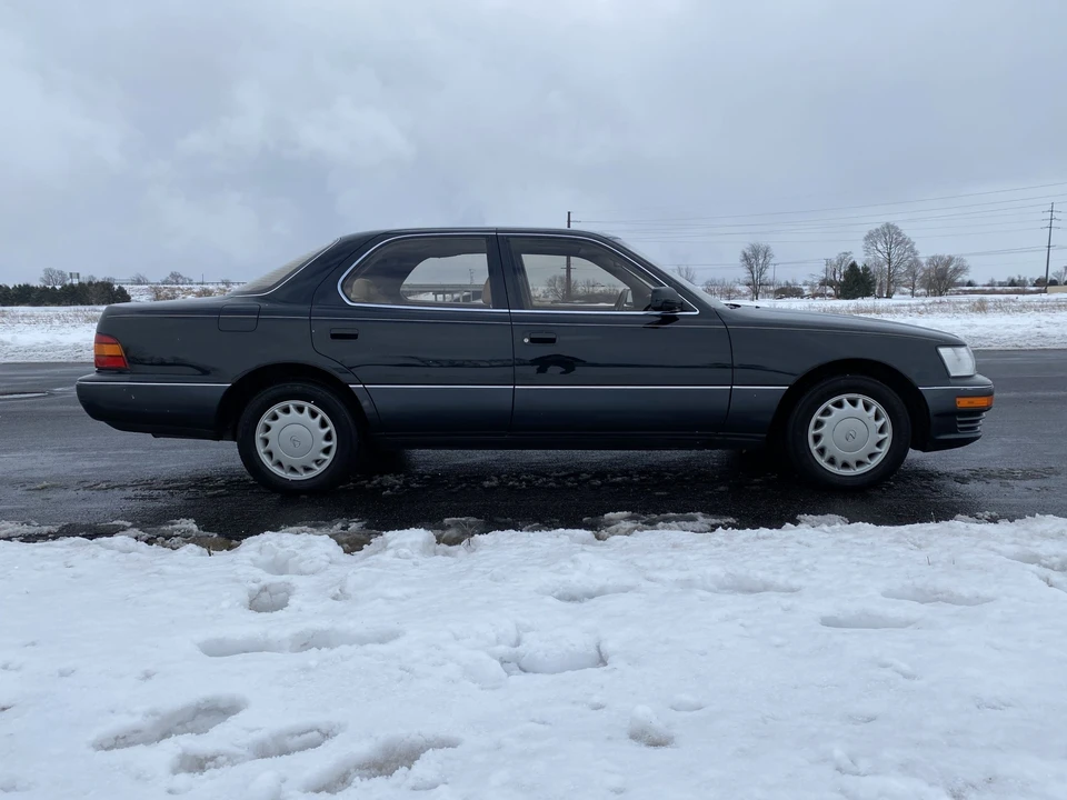 1992 Lexus LS 1st Gen - Image 10 of 31