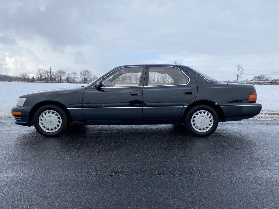 1992 Lexus LS 1st Gen - Image 2 of 31
