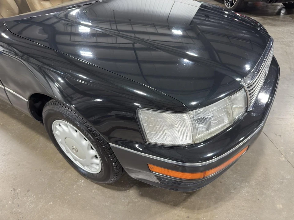 1992 Lexus LS 1st Gen - Image 15 of 31