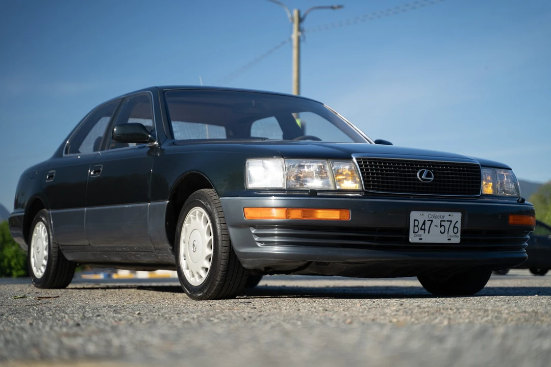 1992 Lexus LS 1st Gen - Image 19 of 31
