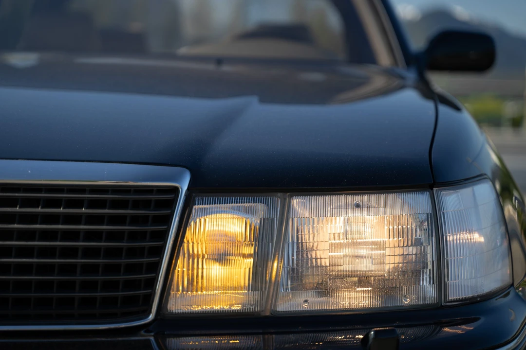 1992 Lexus LS 1st Gen - Image 29 of 31