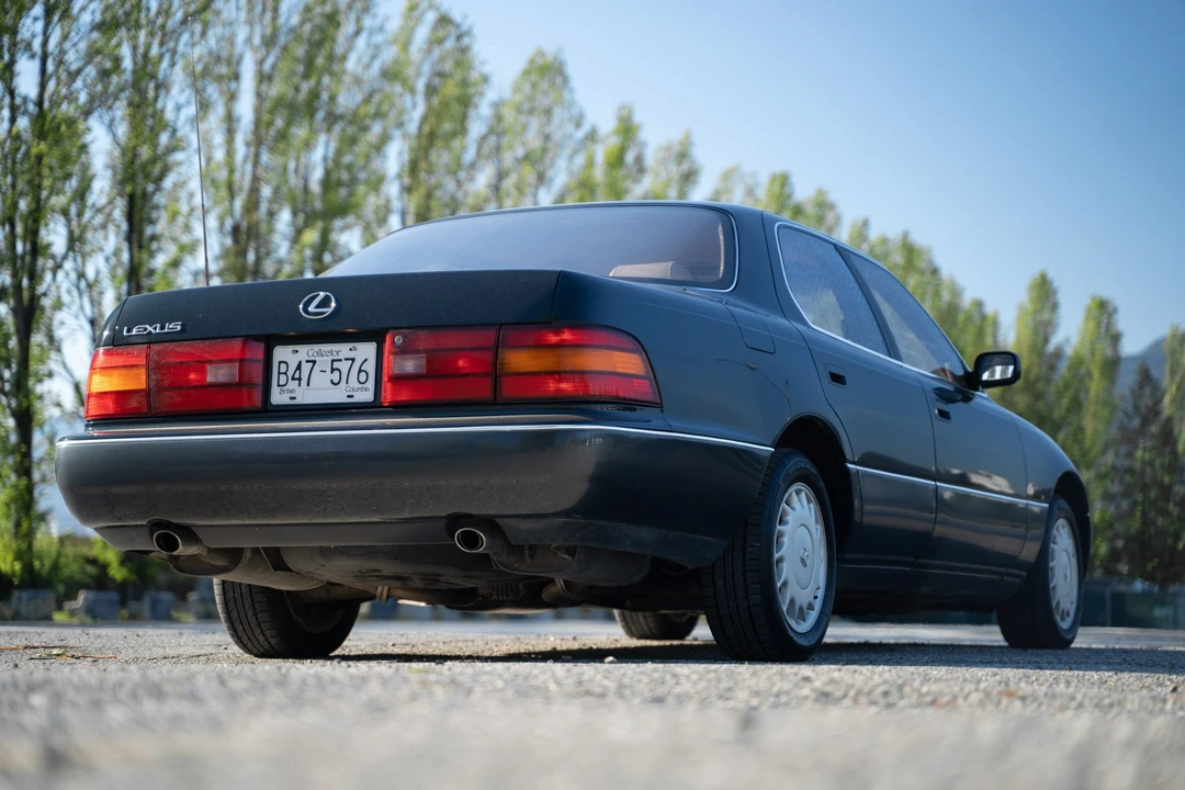 1992 Lexus LS 1st Gen - Image 15 of 31