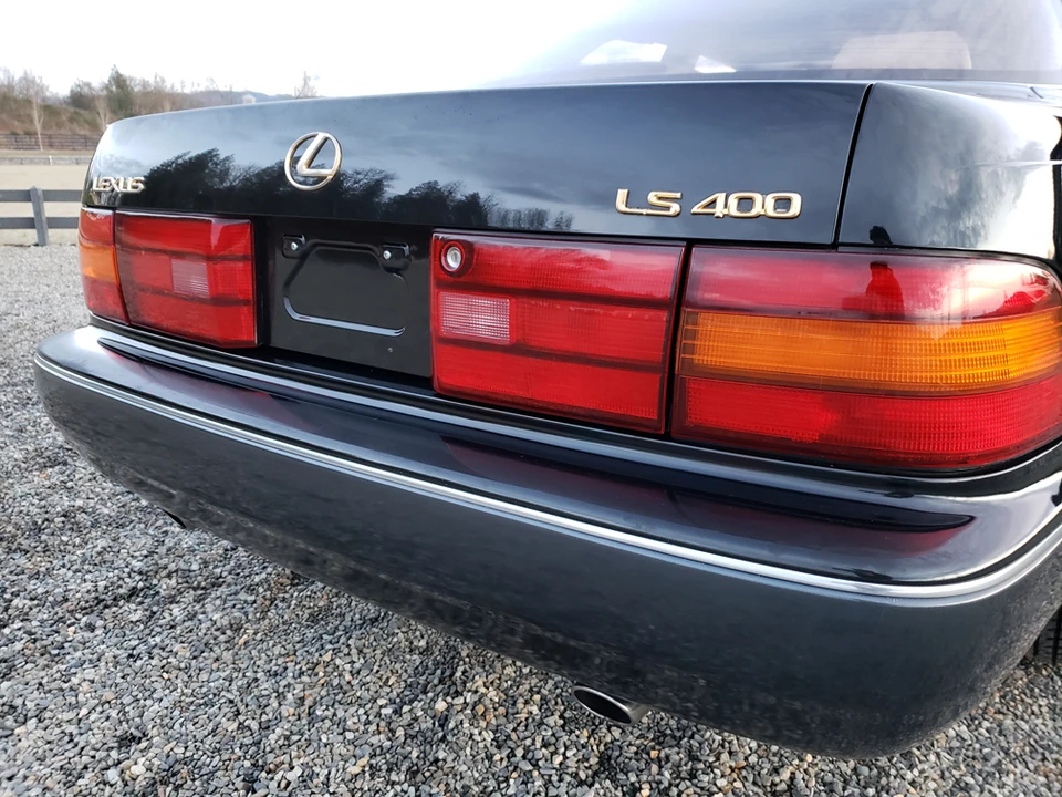 1992 Lexus LS 1st Gen - Image 28 of 31