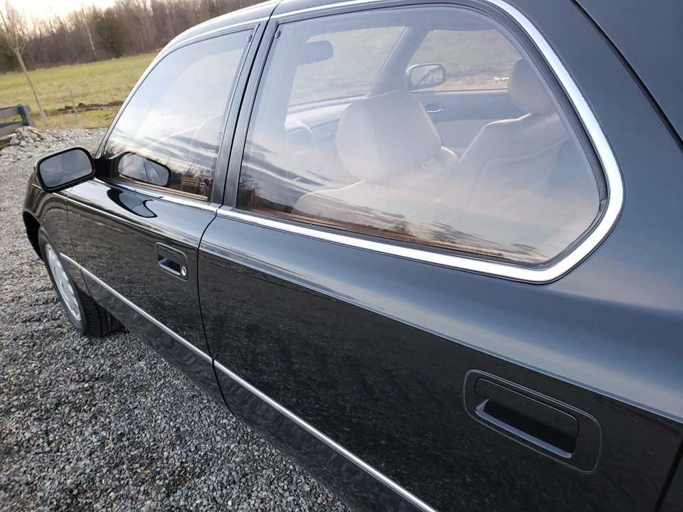 1992 Lexus LS 1st Gen - Image 21 of 31