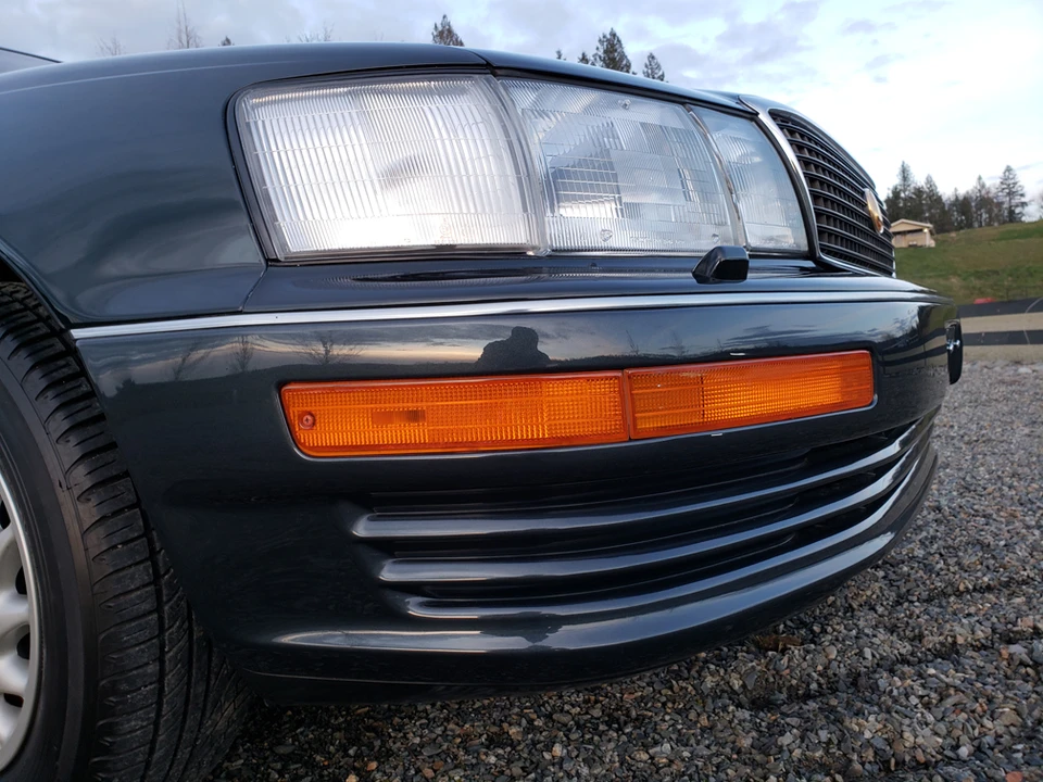 1992 Lexus LS 1st Gen - Image 25 of 31