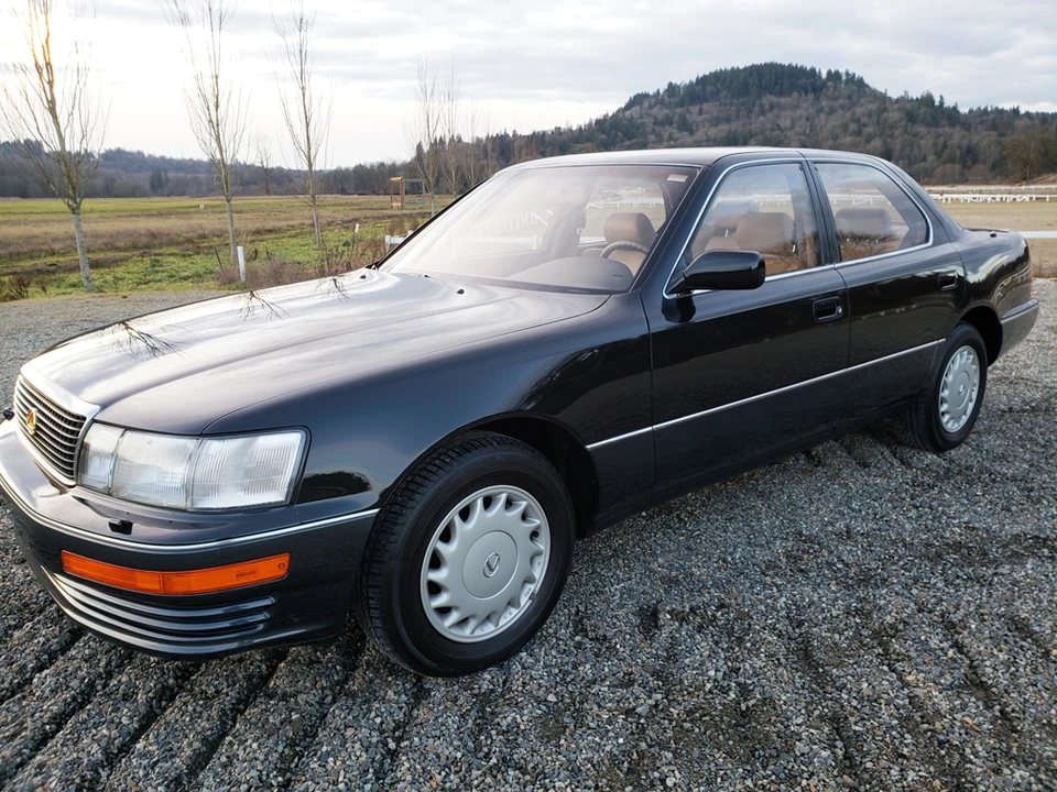 1992 Lexus LS 1st Gen - Image 2 of 31