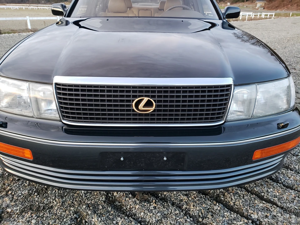 1992 Lexus LS 1st Gen - Image 17 of 31