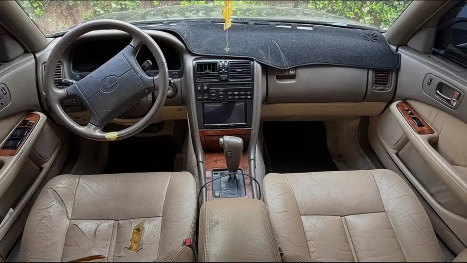 1992 Lexus LS 1st Gen - Image 5 of 5