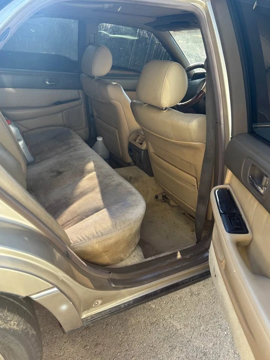 1992 Lexus LS 1st Gen - Image 5 of 5