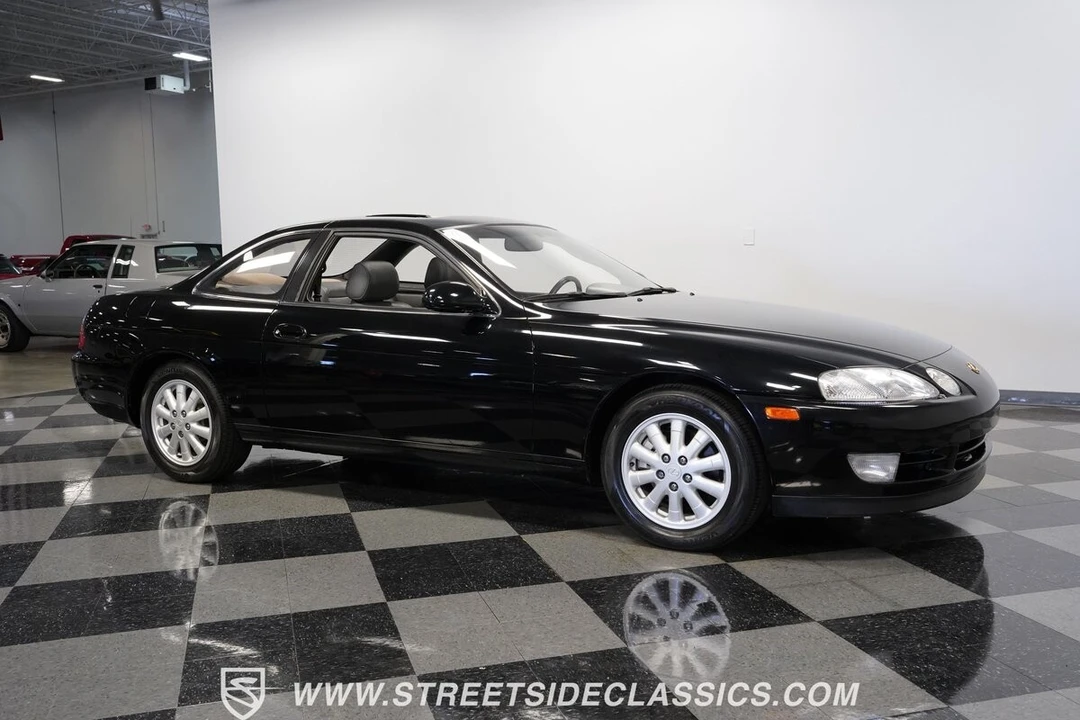 1992 Lexus SC400 - Image 13 of 21